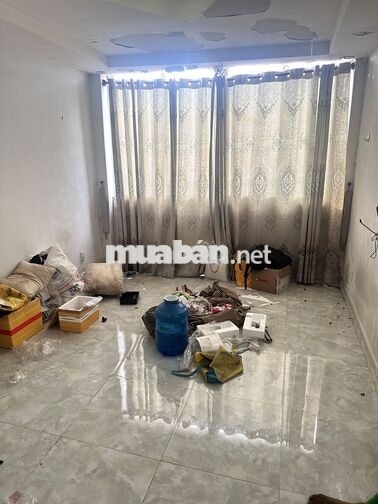 Mình còn 2 phòng cần cho thuê Quận 3