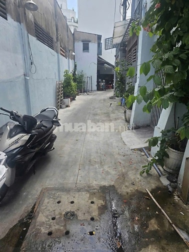 CHẠY NỢ BÁN GẤP NHÀ Đ. TRẦN TRỌNG CUNG, Q7 GẦN TRẠM Y TẾ , CHỈ 1TY2 