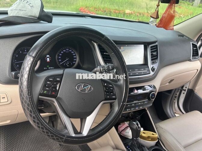 Hyundai Tucson Đặc biệt 2018 Trắng Dưới 6 vạn