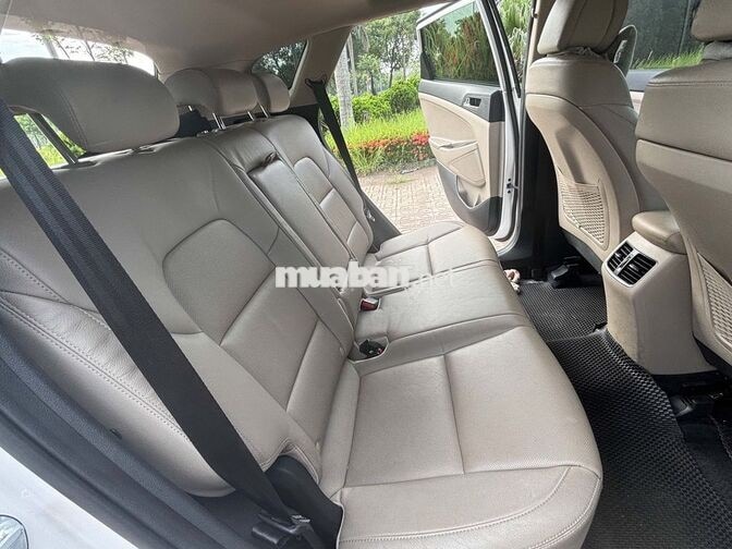 Hyundai Tucson Đặc biệt 2018 Trắng Dưới 6 vạn