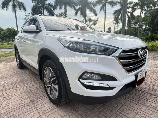 Hyundai Tucson Đặc biệt 2018 Trắng Dưới 6 vạn