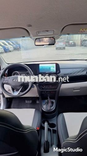 Xe Hyundai i10 1.2 AT 2022 - 320 Triệu