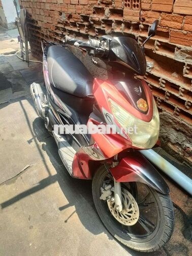 Xe số Suzuki Đỏ đen