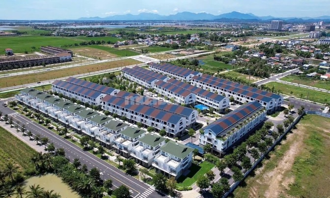 Bán nhà phố 3 tầng ngay tại trung tâm TP Huế