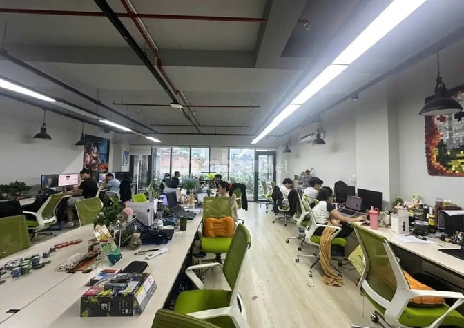 CHO THUÊ NHÀ NAM KỲ KHỞI NGHĨA - QUẬN 3. DT: 7,7X16M, GIÁ 130TR/THÁNG
