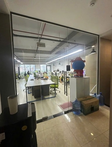 CHO THUÊ NHÀ NAM KỲ KHỞI NGHĨA - QUẬN 3. DT: 7,7X16M, GIÁ 130TR/THÁNG