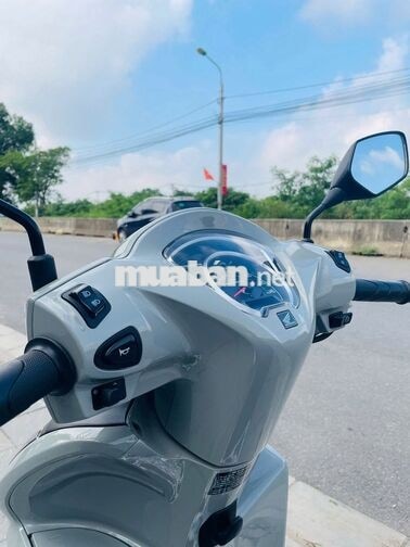 Honda Vision 2025 Xám 1.000km