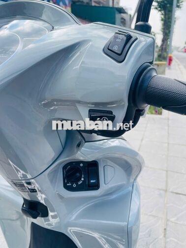 Honda Vision 2025 Xám 1.000km