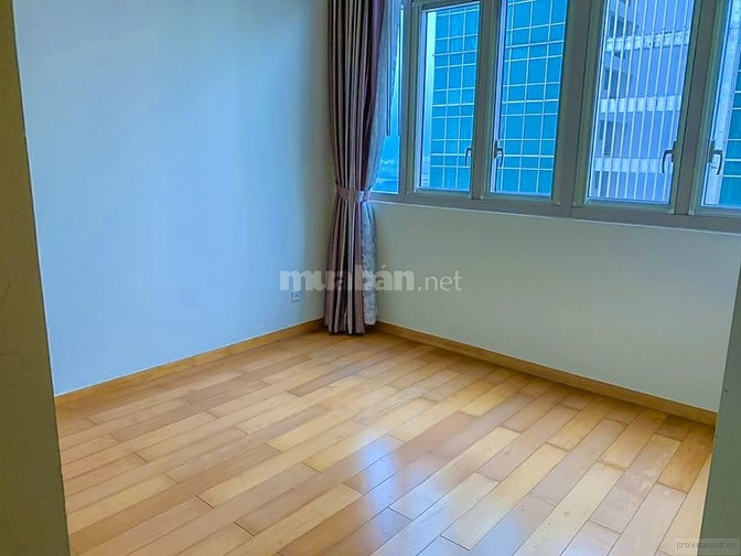 Bán Căn hộ The Vista tầng cao 3 phòng ngủ view đẹp 150m2