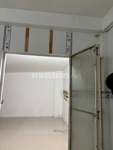 CHO THUÊ PHÒNG TRỌ MẶT TIỀN VÕ VĂN KIỆT QUẬN 5
