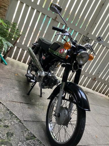 Chia sẻ lại con Honda CD gù dòng Châu Âu có đề