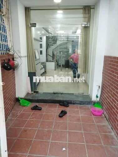 Cho thuê nhà nguyên căn ngõ 387 vũ tông phan