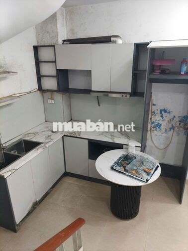 Cho thuê nhà nguyên căn ngõ 387 vũ tông phan