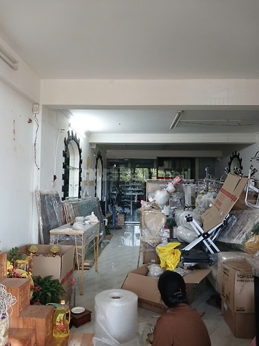Cho thuê nhà mặt đường vũ tông phan