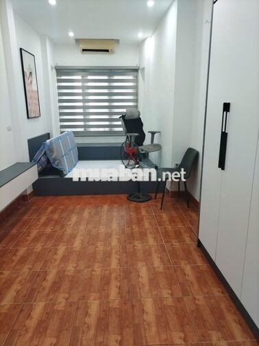 Cho thuê nhà nguyên căn ngõ 387 vũ tông phan