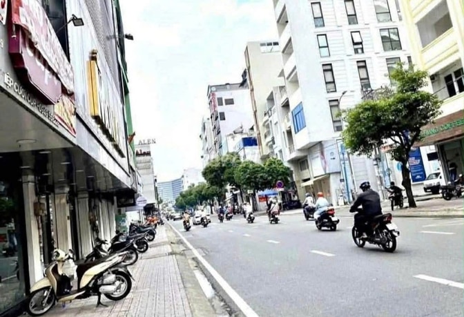 Cho Thuê Mặt Bằng MTKD Phố Áo Cưới Hồ Văn Huê, Phường  Đức nhuận