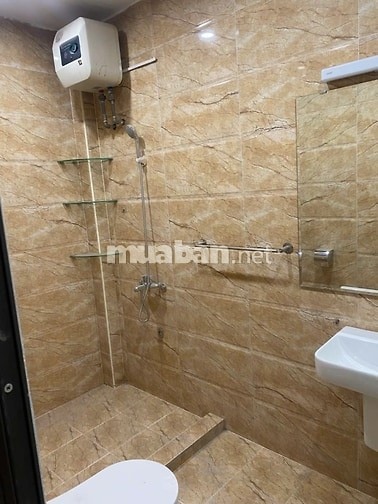 Bán hoặc cho thuê nhà số 2 ngõ 26 Xuân Diệu, Tây Hồ, nhà 7,5 tầng