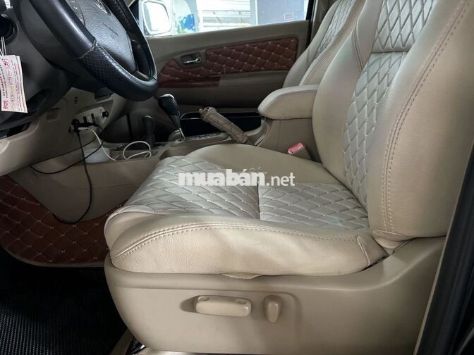 Toyota Fortuner 2009 Số sàn Đen 149.091 km