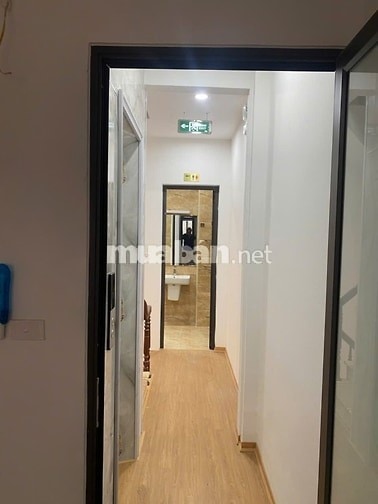 Bán hoặc cho thuê nhà số 2 ngõ 26 Xuân Diệu, Tây Hồ, nhà 7,5 tầng