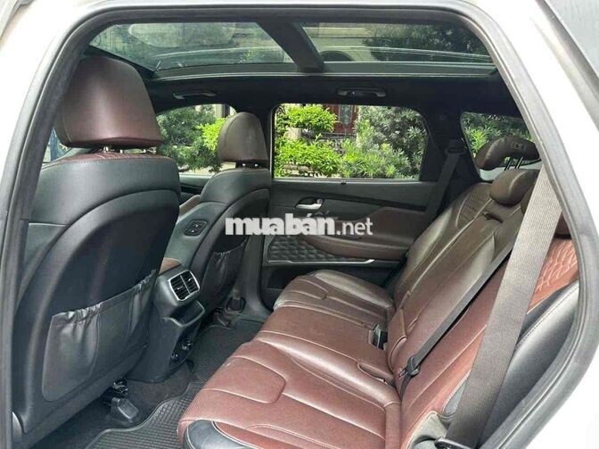 Hyundai Santafe Premium 2.4 HTRAC sx2019 Trắng/Nâu