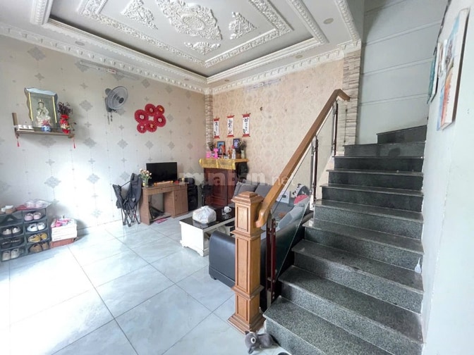 BÁN GẤP NHÀ CHÍNH CHỦ -73,5m2 - TT NHÀ BÈ - NHÀ ĐẸP VÔ Ở NGAY