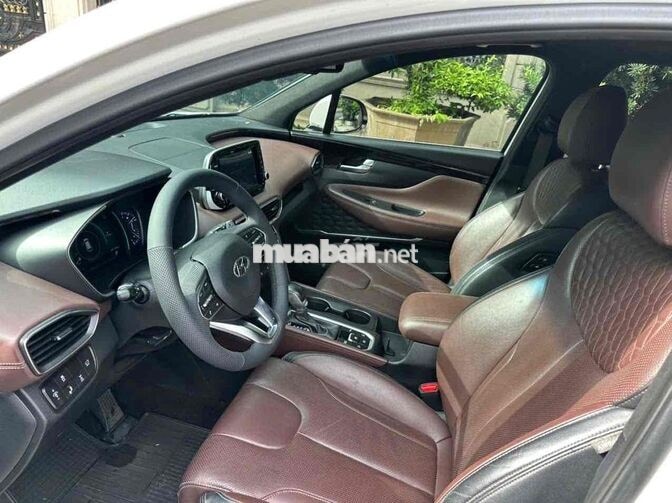 Hyundai Santafe Premium 2.4 HTRAC sx2019 Trắng/Nâu