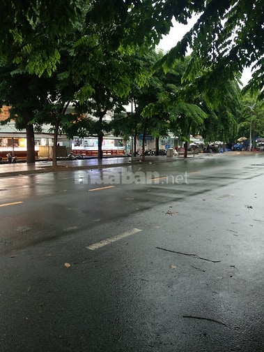 Chính chủ bán căn hộ đức Khải p,Bình khánh Q,2