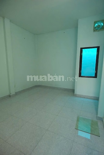 Cho nhà riêng khu Phan Xích Long, 2p ngủ, nội thất giá 14tr/tháng