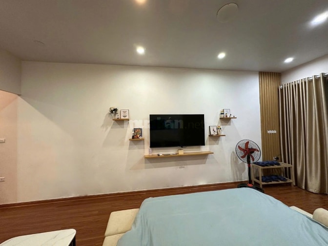 Cần cho thuê căn hộ Homsaty 19 thợ nhuộm 120 m2-3 p ngủ giá 18.2tr
