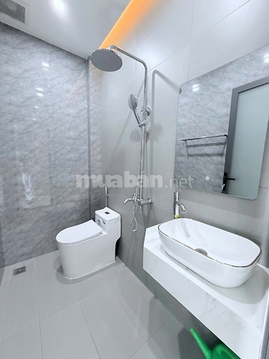 SIÊU PHẨM 3 LẦU MẶT TIỀN SÔNG ÔNG ĐỤNG