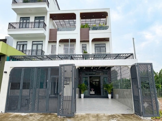 SIÊU PHẨM 3 LẦU MẶT TIỀN SÔNG ÔNG ĐỤNG