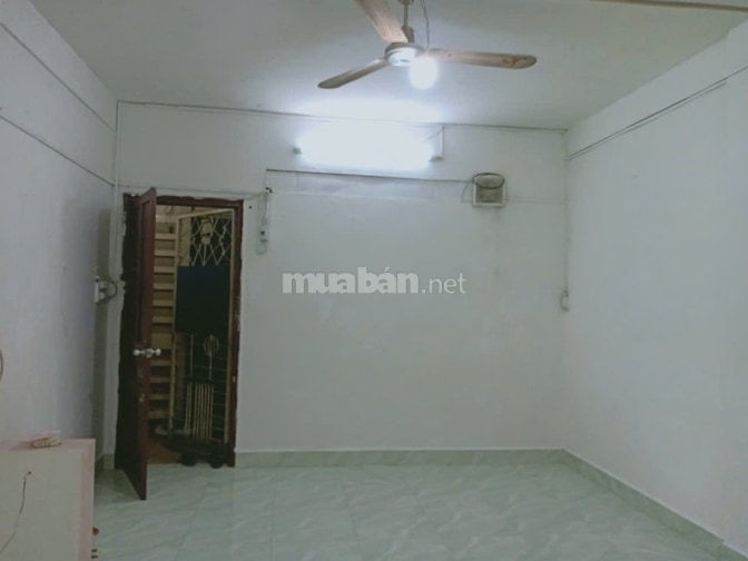 Chung cư mini Trần Hưng Đạo -Q1-Siêu rẻ 4tr,TL 30m2 