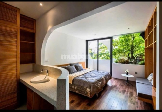 Cho thuê nhà MTKD Nguyễn Hậu, 7 tầng có hầm và thang máy, Giá 35 triệu