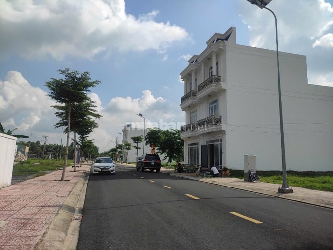 GẤPPPP! CẦN BÁN GẤP LÔ ĐẤT 5X15 GẦN NÚT GIAO CAO TỐC