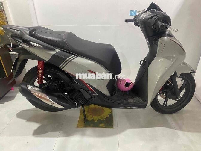 Honda SH 2024 Xám 8ngan cây
