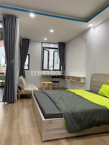 Nhà 4 lầu đẹp Cao cấp 2 mặt hẻm xe hơi Phan Xích Long, P2, Q.Phú Nhuận
