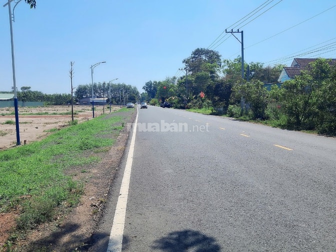 Chính chủ bán 190m2,TT Chơn Thành, Sát Ql13, Kề KCN Minh Hưng 3.