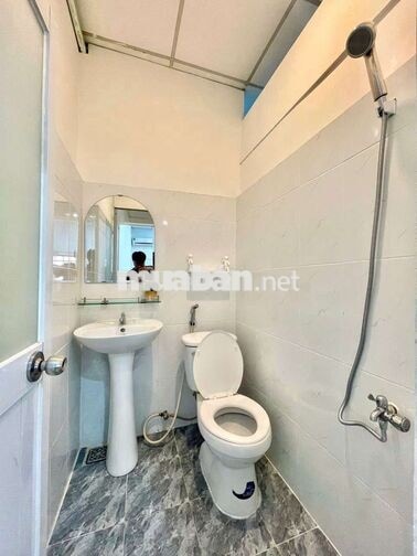 Ban công nội thất mới 100% ngay Hoàng Sa Trường Sa Quận 3 