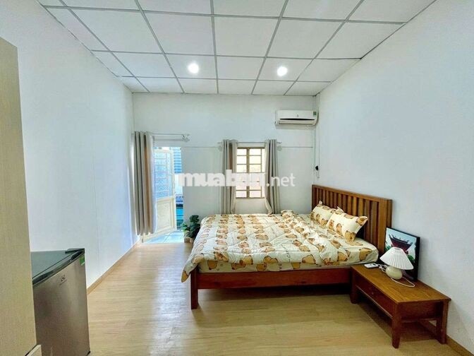 Ban công nội thất mới 100% ngay Hoàng Sa Trường Sa Quận 3 