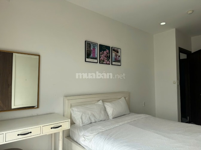 Chính chủ cho thuê căn hộ Xigrand Court Q10 - 3pn 2wc full nội thất