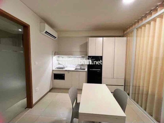 CĂN HỘ 1PN TÁCH BẾP CÓ BANCOL MÁY GIẶT RIÊNG GẦN CHỢ BÀ CHIỂU