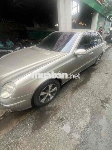 Mercedes-Benz E200 2004 Xám