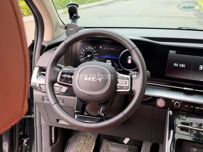 BÁN XE KIA CARNIVAL 2.2Diesel Signature, SẢN XUẤT 2022, MODEL 2023