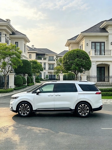 BÁN XE KIA CARNIVAL 2.2Diesel Signature, SẢN XUẤT 2022, MODEL 2023