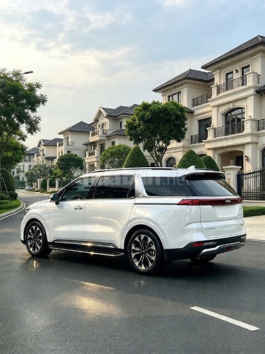 BÁN XE KIA CARNIVAL 2.2Diesel Signature, SẢN XUẤT 2022, MODEL 2023
