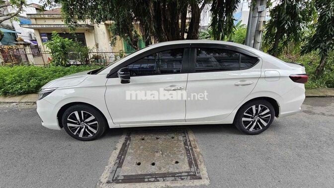 Xe Chính Chủ CẦN TIỀN nên Bán GẤP