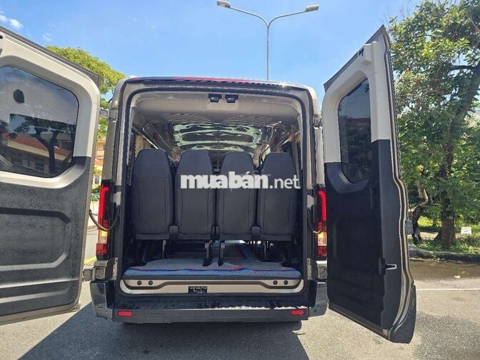 TRANSIT TREND 2024 MẪU MỚI 92000KM BH 1 NĂM