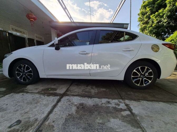 Mazda Mazda 3 Trắng