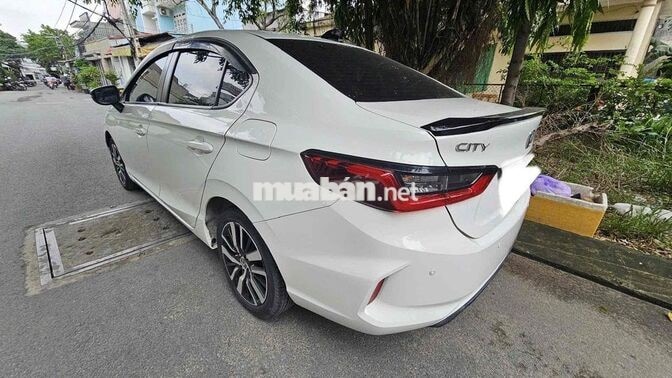 Xe Chính Chủ CẦN TIỀN nên Bán GẤP