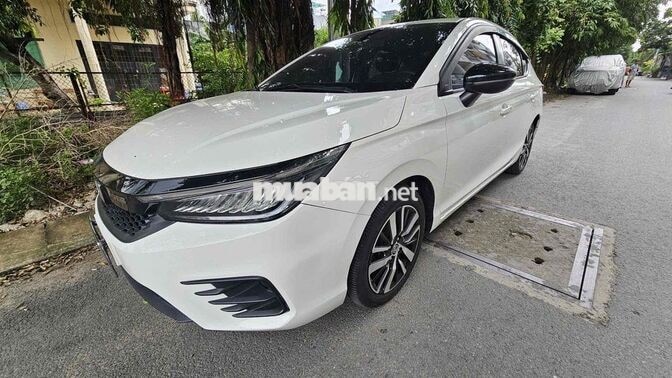 Xe Chính Chủ CẦN TIỀN nên Bán GẤP